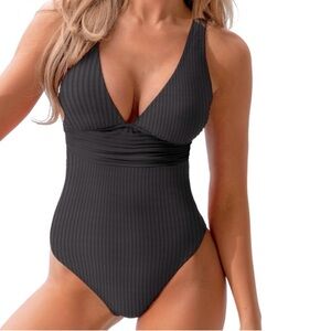 CUPSHE Black Ribbed Ruched Plunging V-neck‎ Unique Twist Back Detail Swimsuit